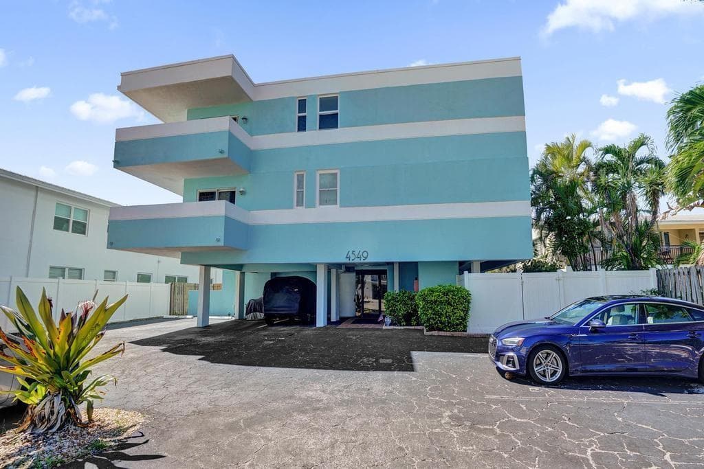 4549 N Ocean Drive # 1, Lauderdale By The Sea, FL 33308 photo 2