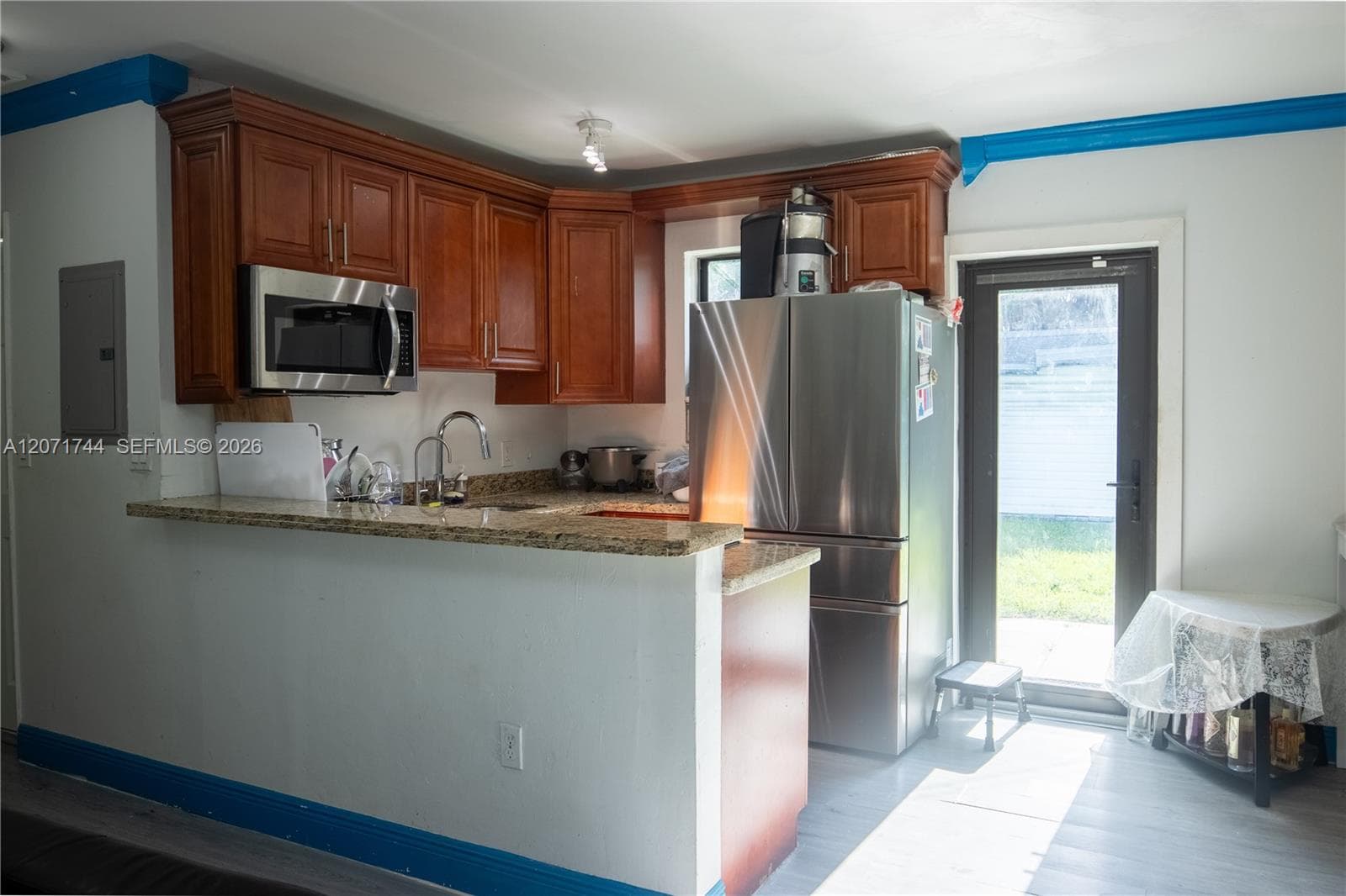 901 NW 33rd Dr, Lauderhill, FL 33311 photo 2