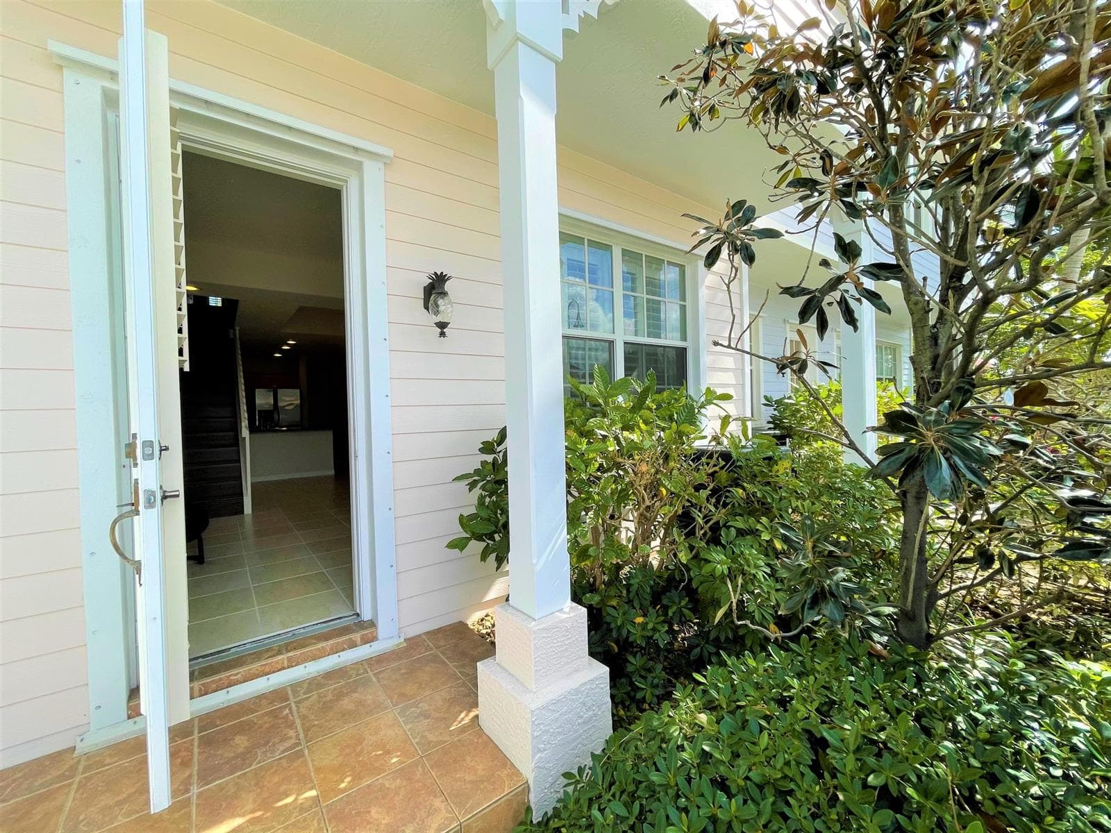 902 S Federal Highway # 6, FL 33460 photo 4