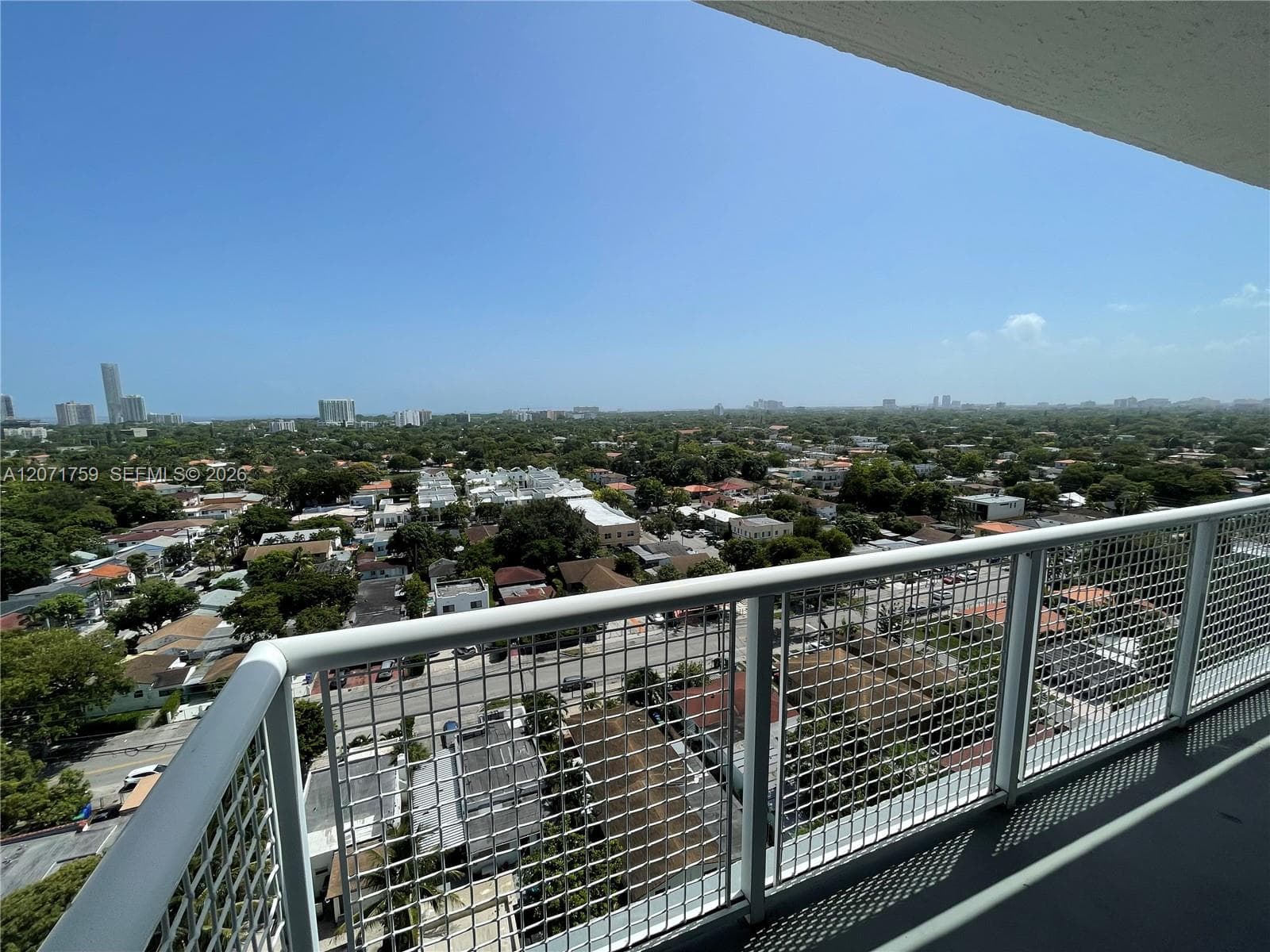 900 SW 8th St # 1503, Miami, FL 33130 photo 5