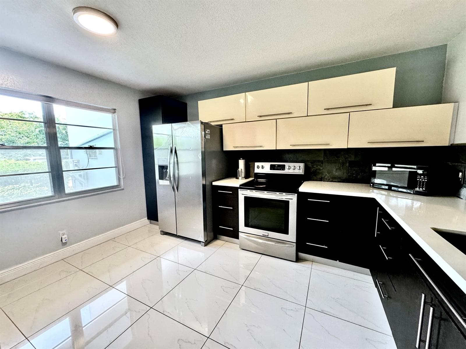 12600 SW 5TH Court # 109L, Pembroke Pines, FL 33027 photo 4