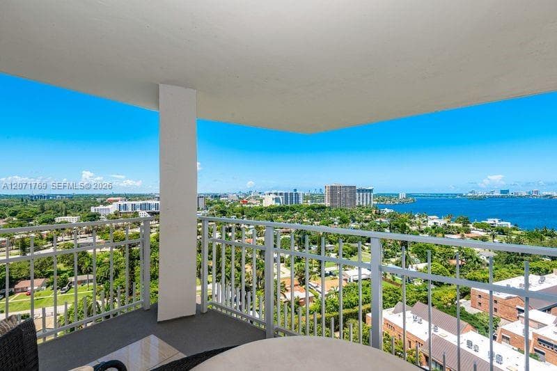 1000 QUAYSIDE TERRACE # 1901, Miami, FL 33138 photo 3