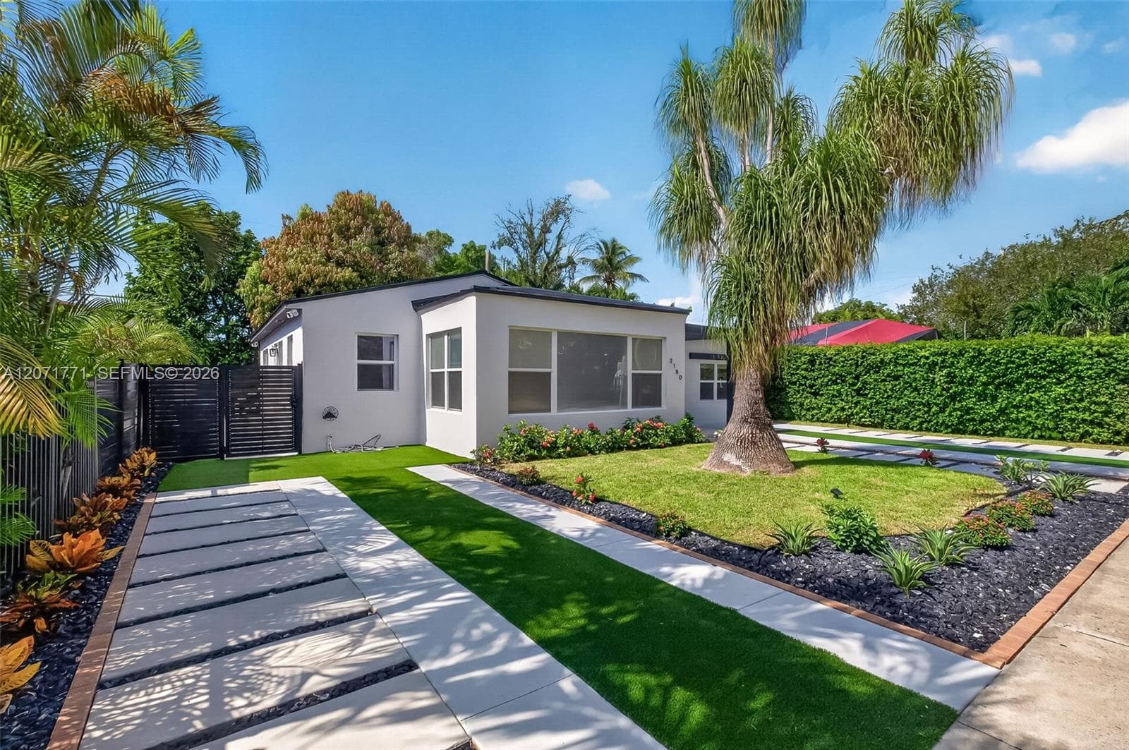 2180 SW 20th St, Miami, FL 33145 photo 4