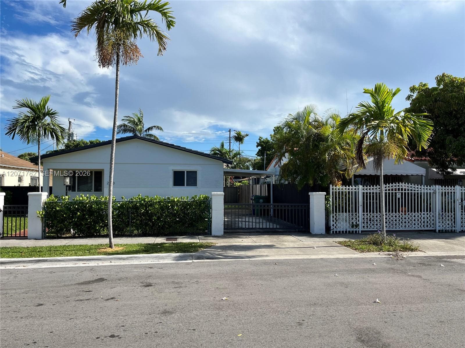 2353 SW 4th St, Miami, FL 33135 photo 2