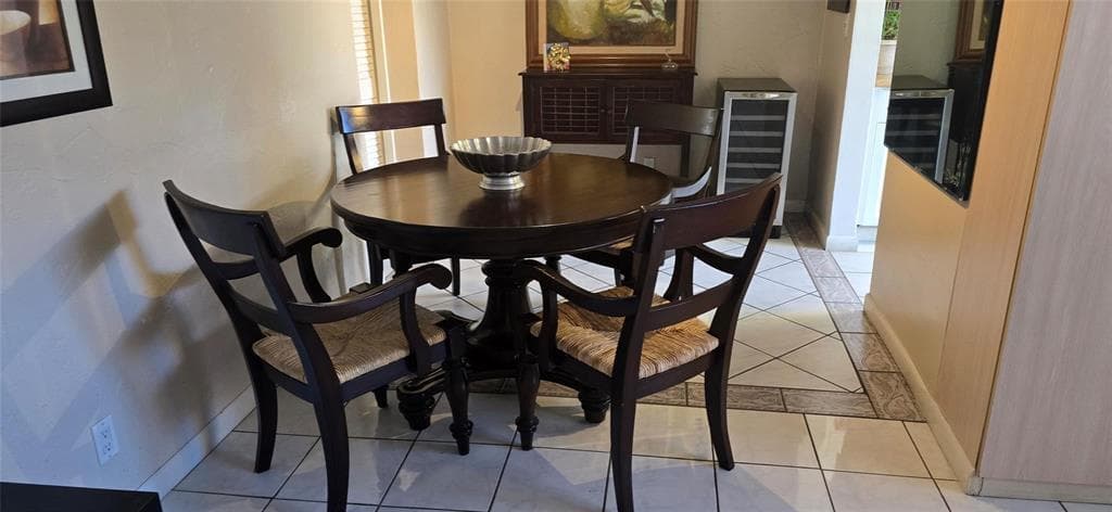 1825 CLEVELAND Street # 2, Hollywood, FL 33020 photo 2