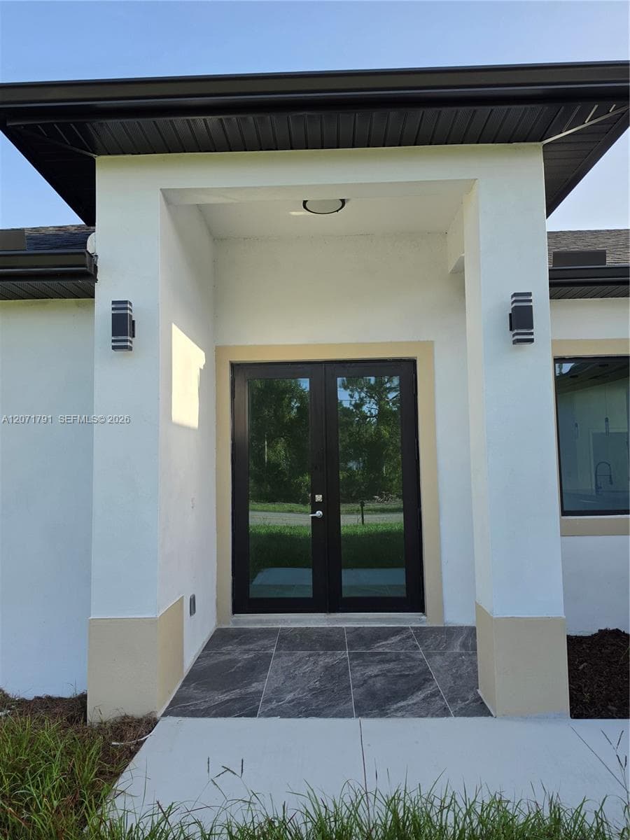 2106 W 17th St, Lehigh Acres, FL 33972 photo 5