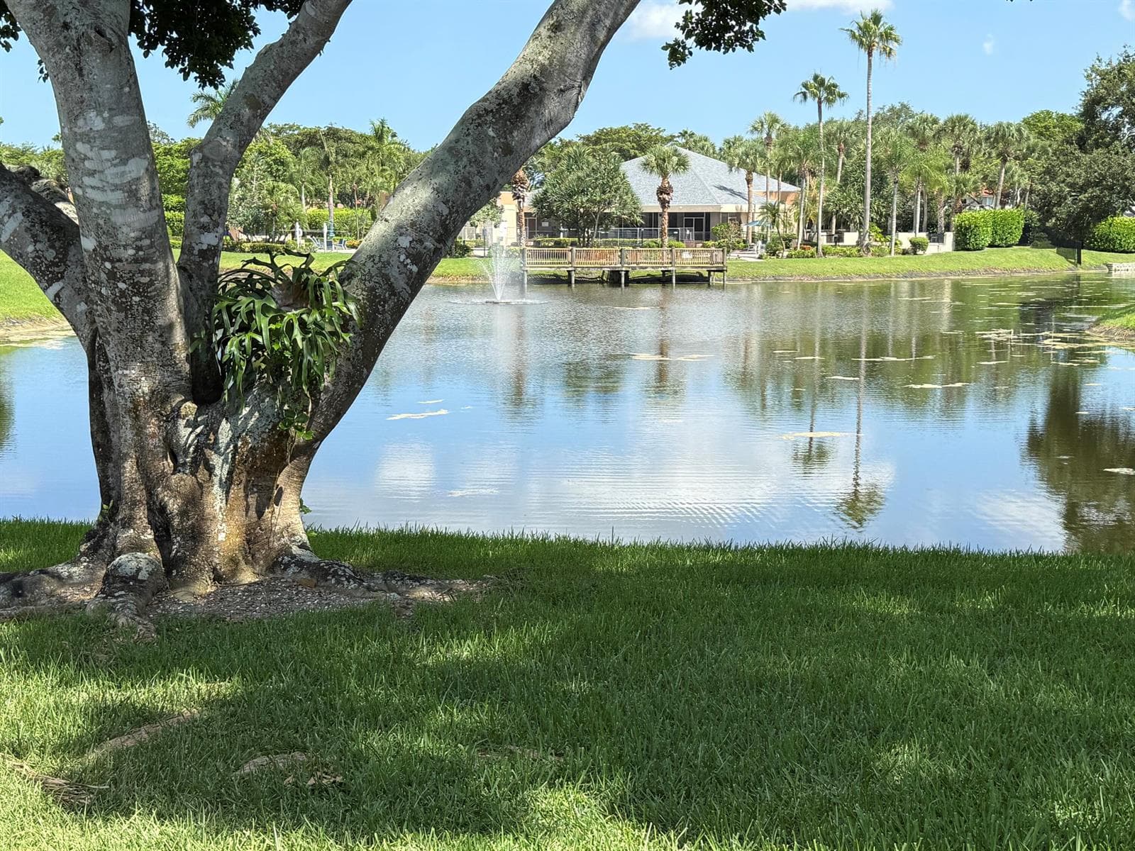 10884 LAKE FRONT Place, Boca Raton, FL 33498 photo 4