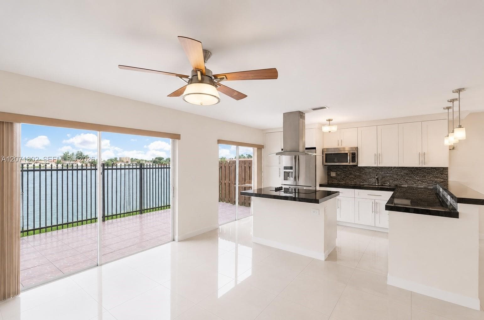 2561 W 60th Pl # 102-1, Hialeah, FL 33016