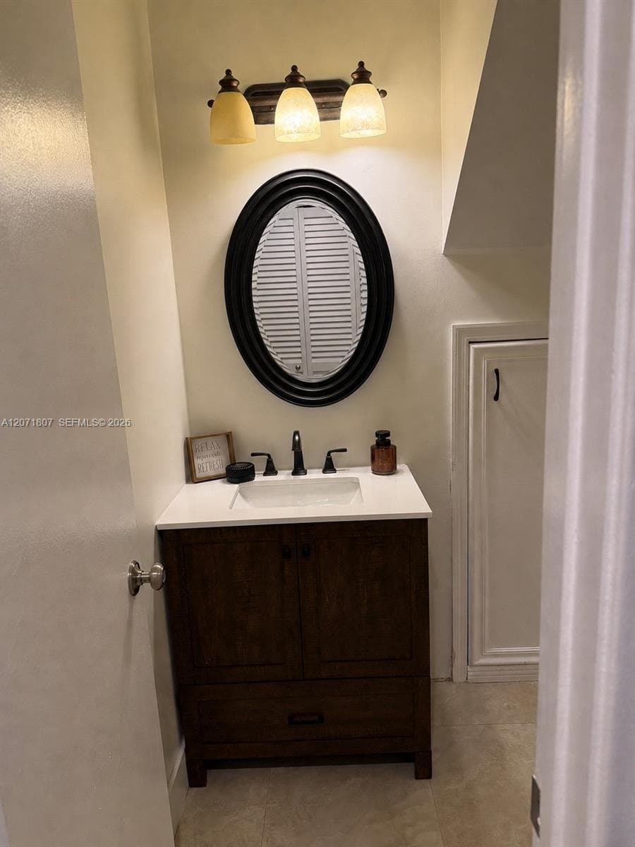 7483 SW 109th Ave, Miami, FL 33173 photo 2