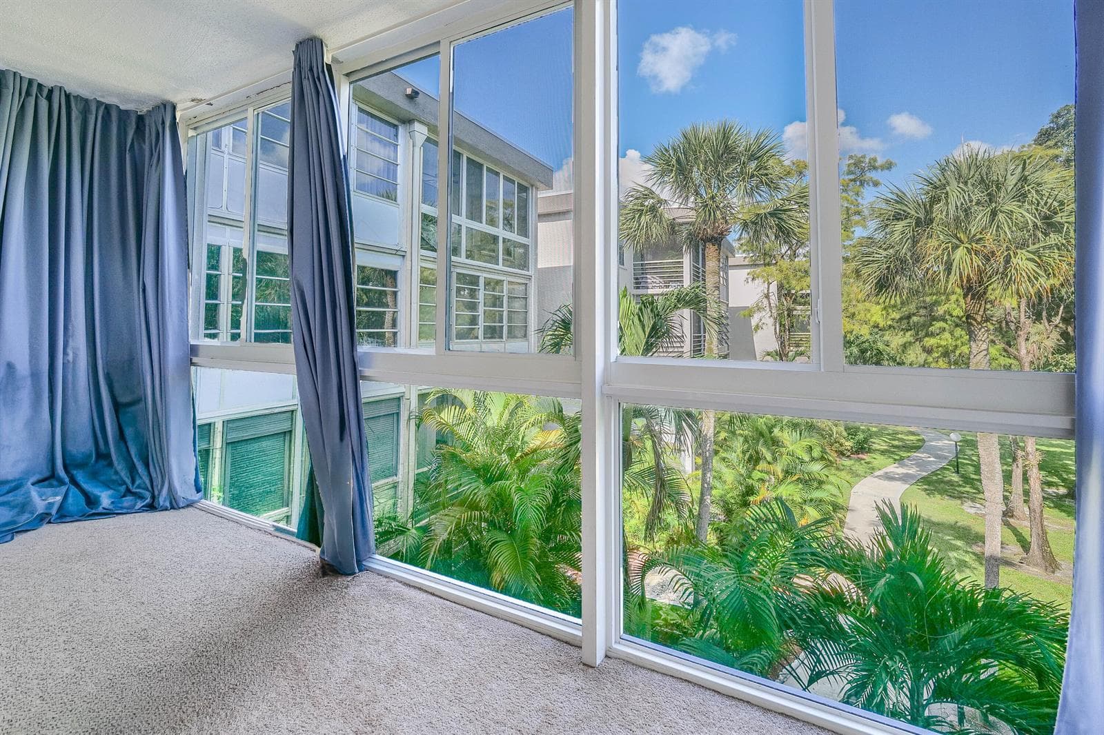 4851 NW 26th Court # 336, Lauderdale Lakes, FL 33313 photo 2