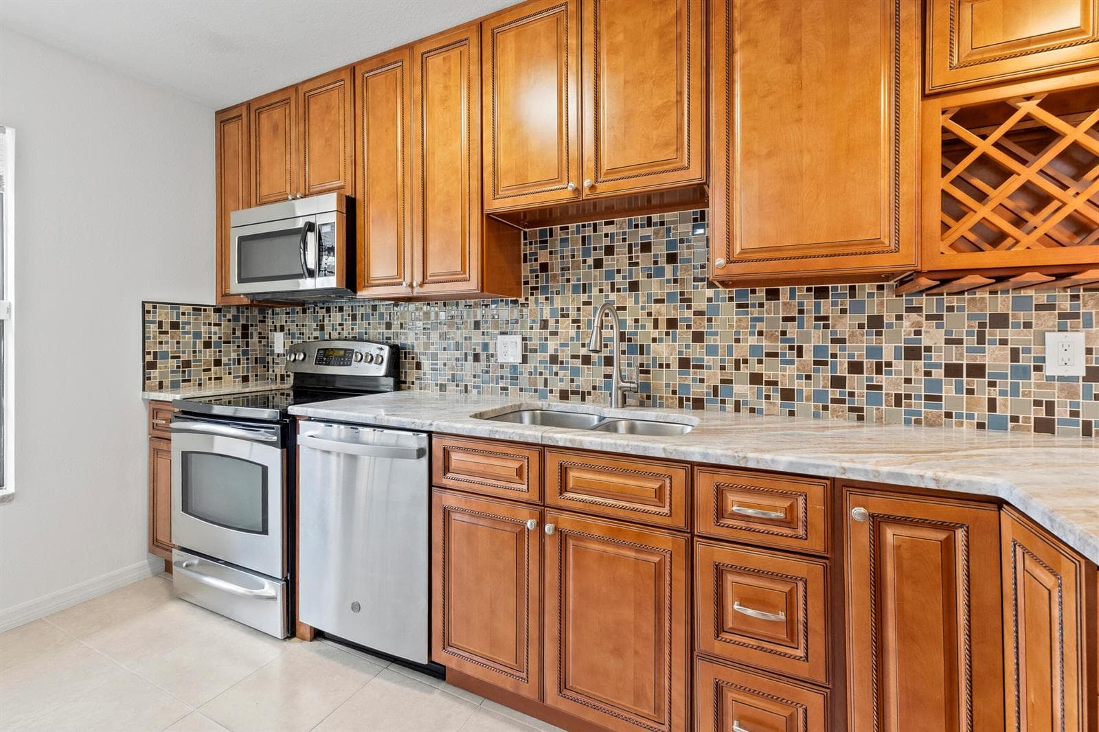 1431 SE BERWICK Court, Port St. Lucie, FL 34952 photo 3