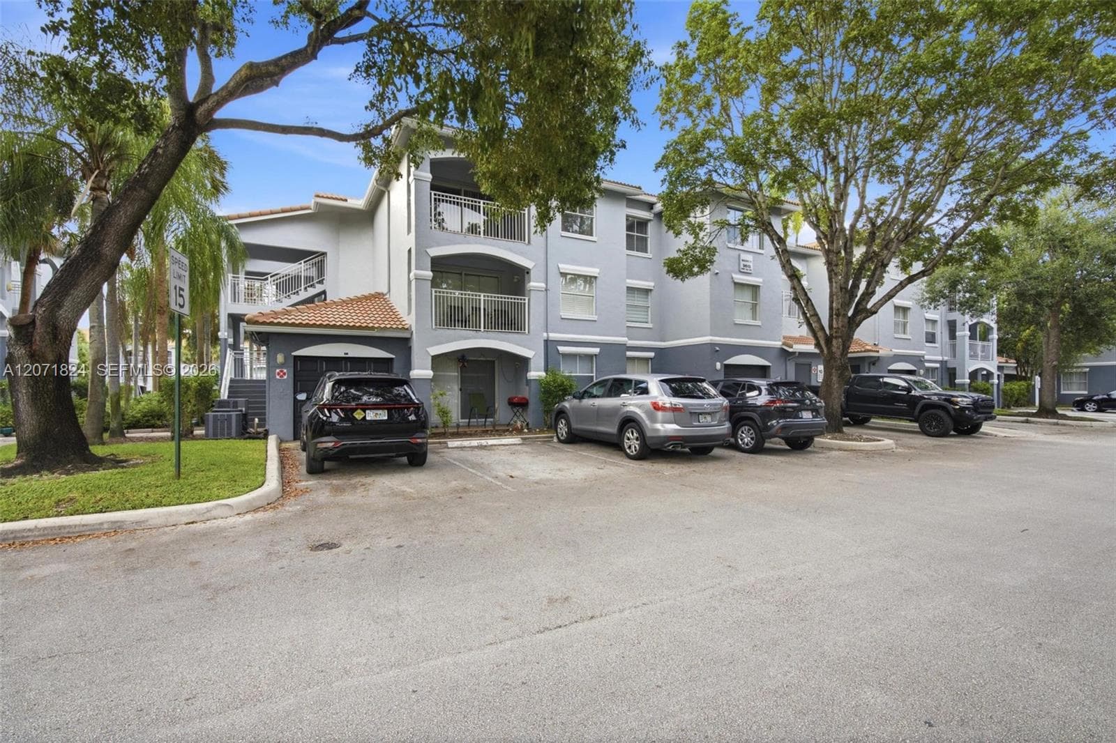 9615 NW 1st Ct # 302, Pembroke Pines, FL 33024 photo 3