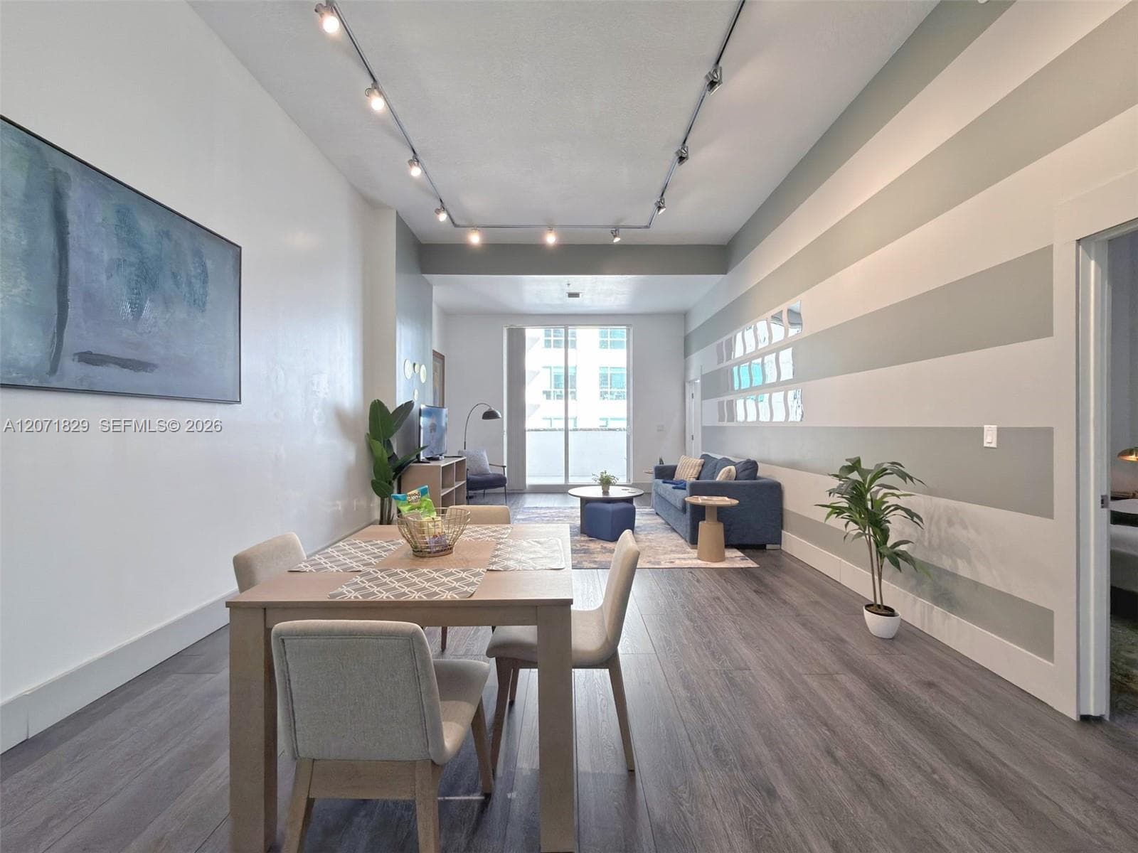 1200 Brickell Bay Dr # 1406, Miami, FL 33131 photo 5
