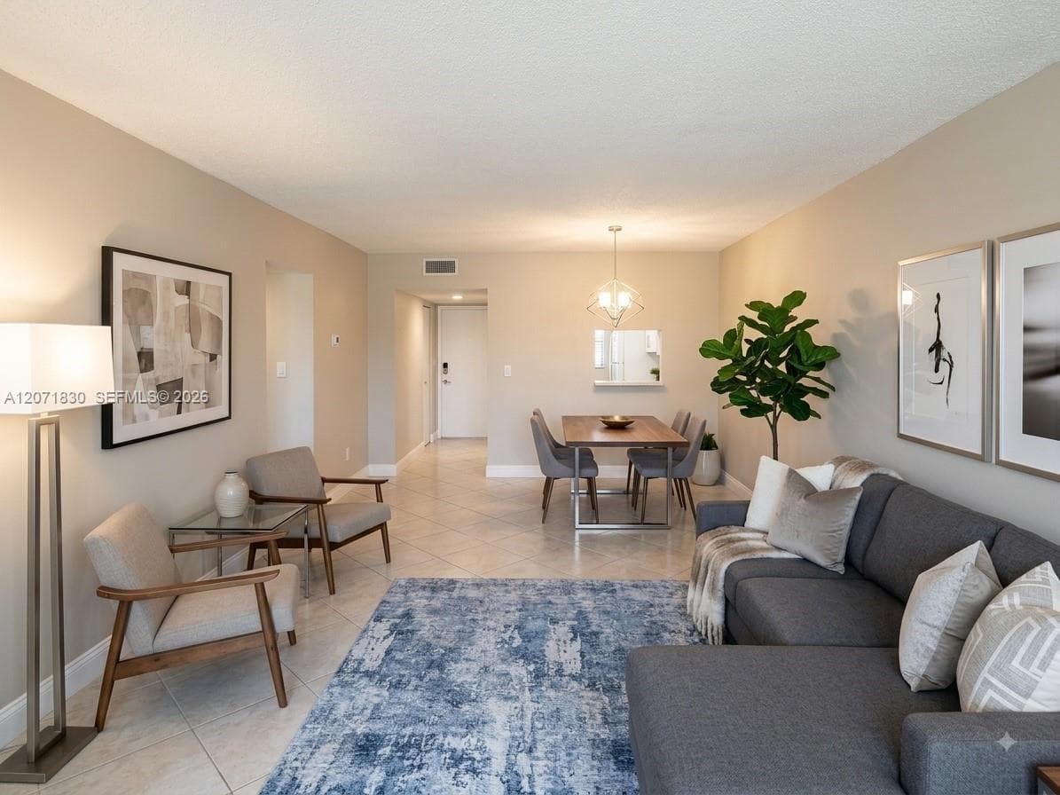 1000 Hillcrest Ct # 214, Hollywood, FL 33021 photo 2