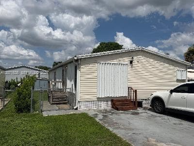 19800 SW 180th Ave unit 131, Miami, FL 33187 photo 2