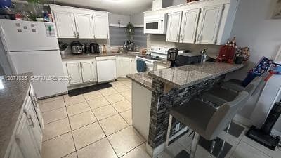19800 SW 180th Ave unit 131, Miami, FL 33187 photo 5