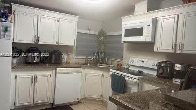19800 SW 180th Ave unit 131, Miami, FL 33187 photo 4