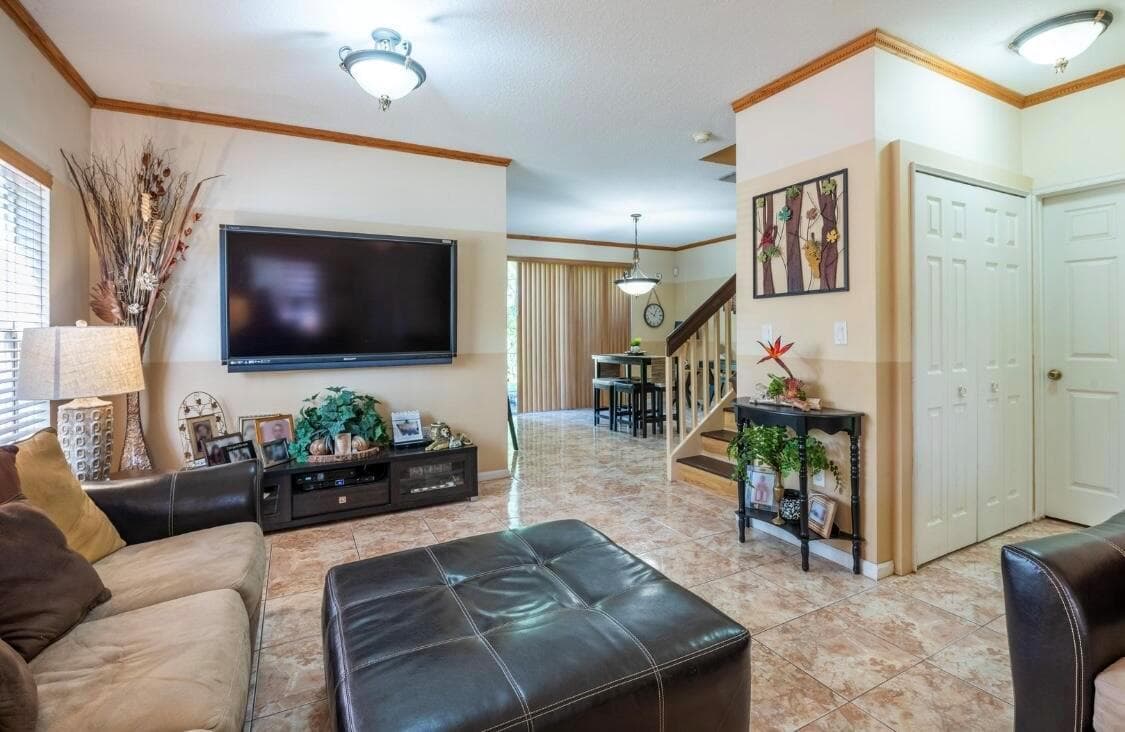 116 S Palm Villas Way, Palm Springs, FL 33461 photo 4