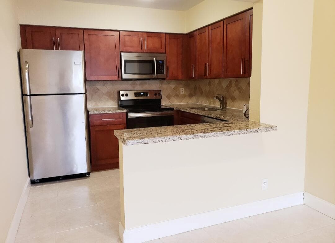 190 NE 40th Street # 192, Oakland Park, FL 33334 photo 2