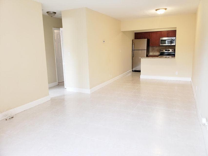 190 NE 40th Street # 192, Oakland Park, FL 33334