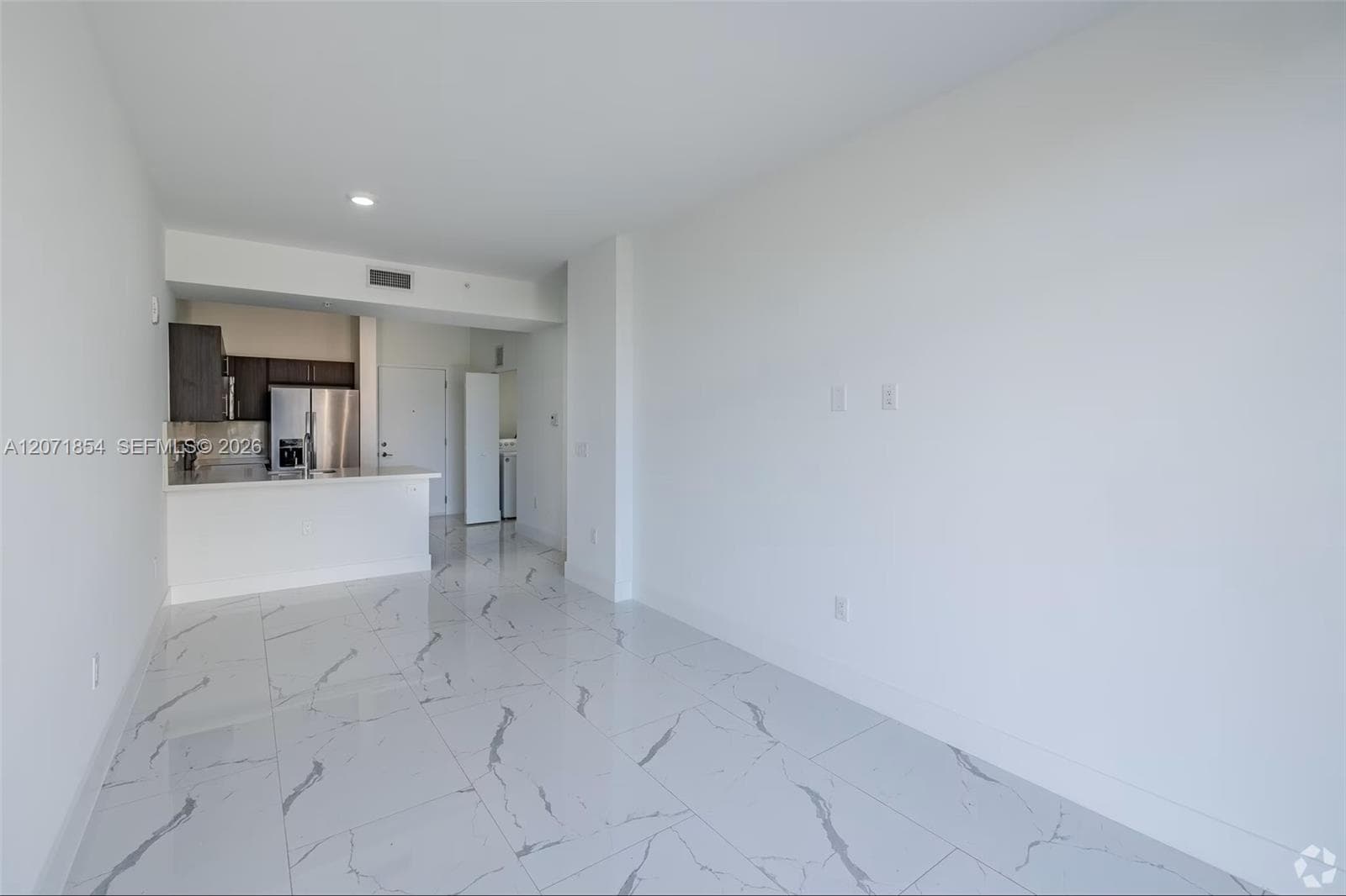 1 Curtiss Pkwy # 313, Miami Springs, FL 33166 photo 4