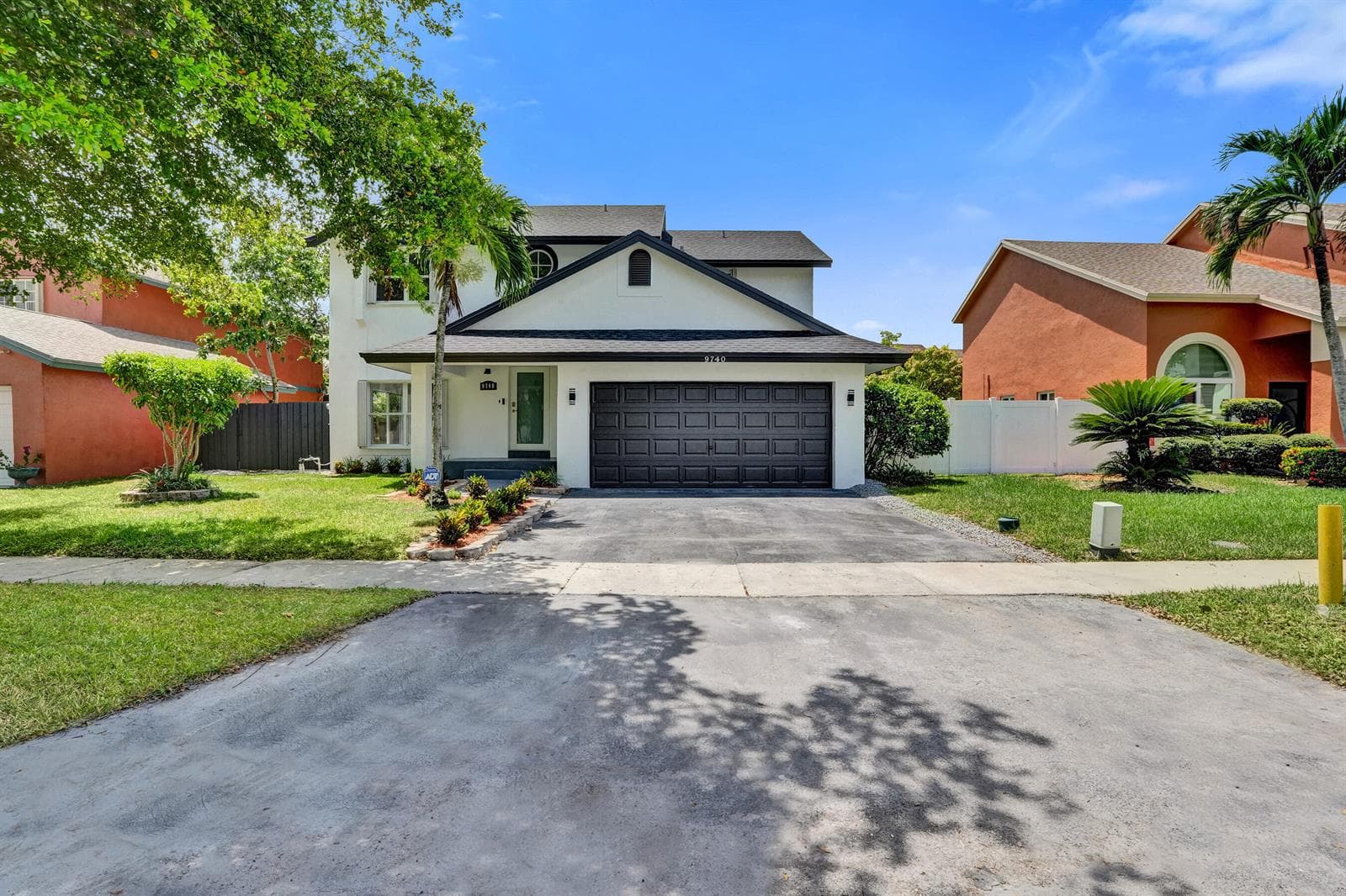 9740 SW 14TH Street, Pembroke Pines, FL 33025 photo 2