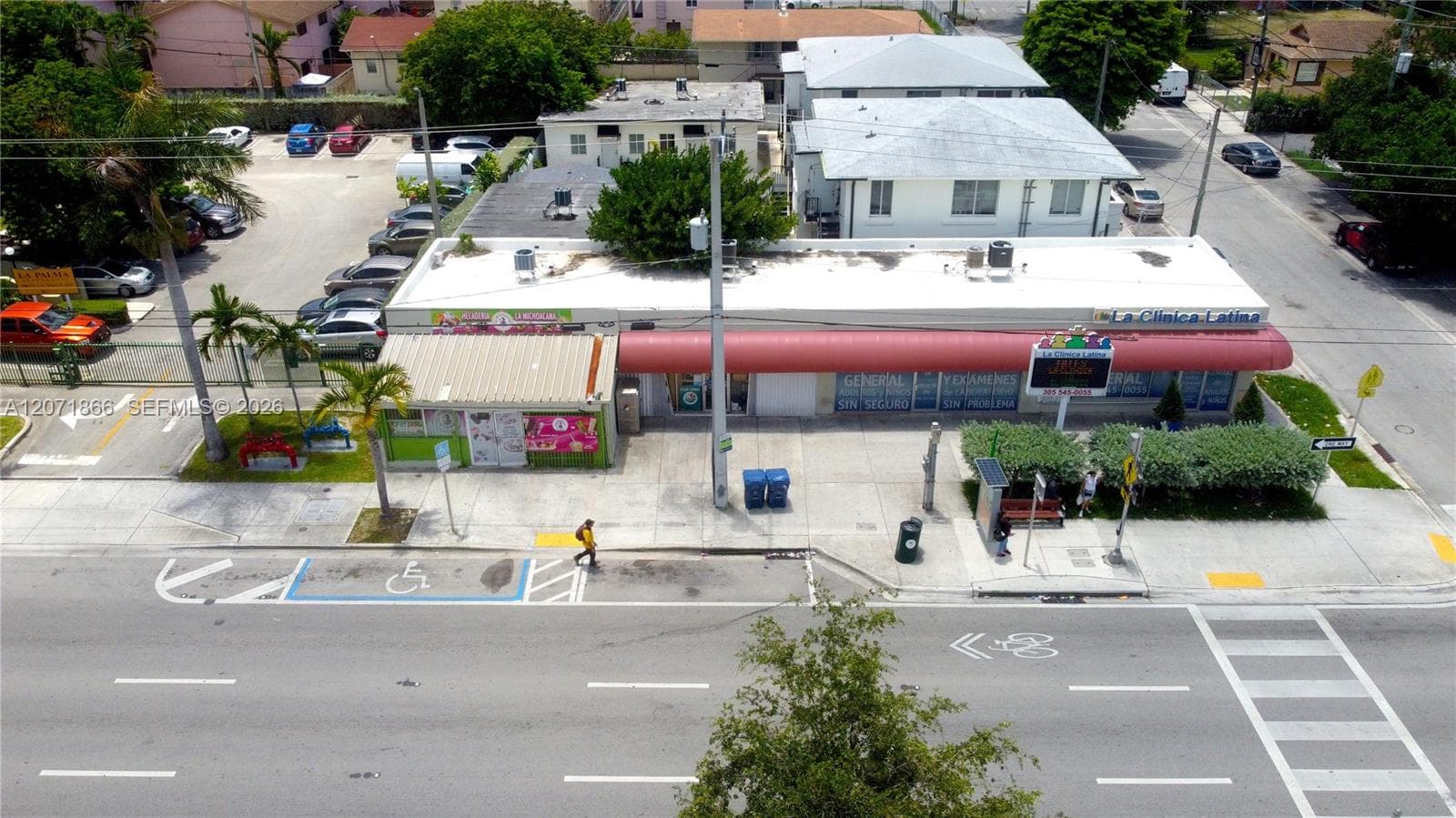 1058 SW 1st St, Miami, FL 33130 photo 3