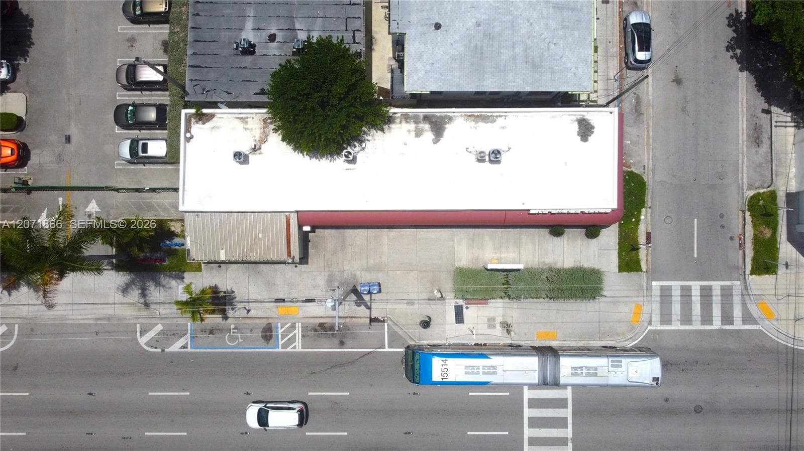 1058 SW 1st St, Miami, FL 33130 photo 5