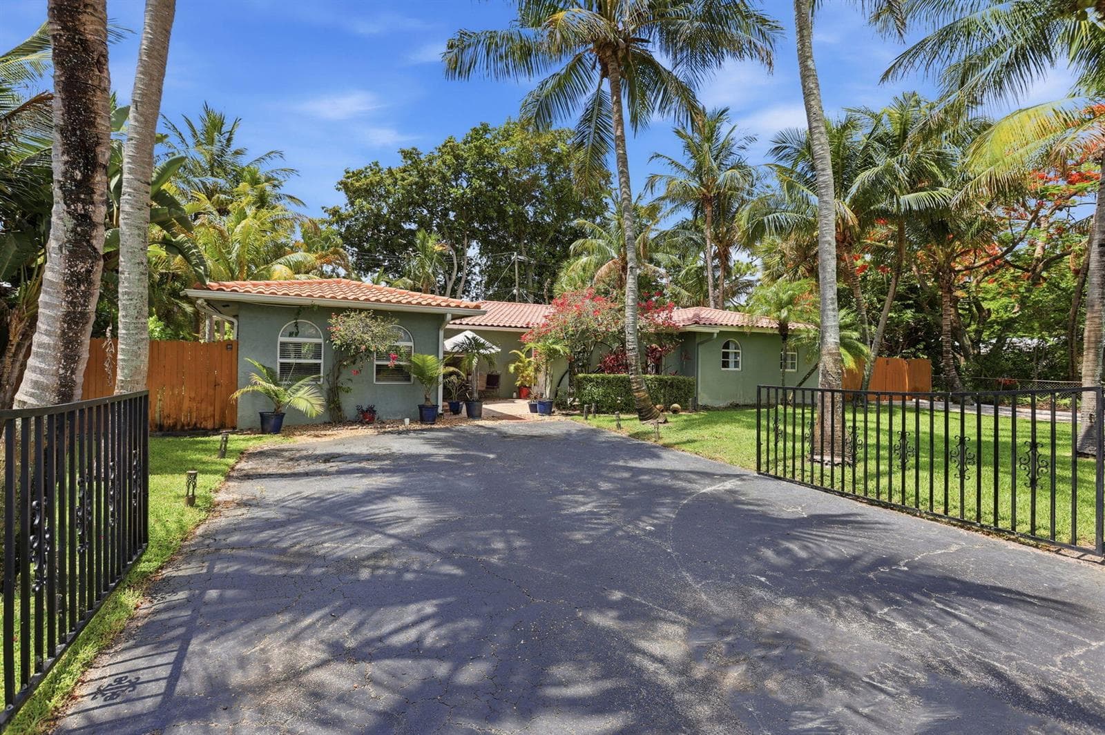 3000 Sherwood Boulevard, Delray Beach, FL 33445 photo 3