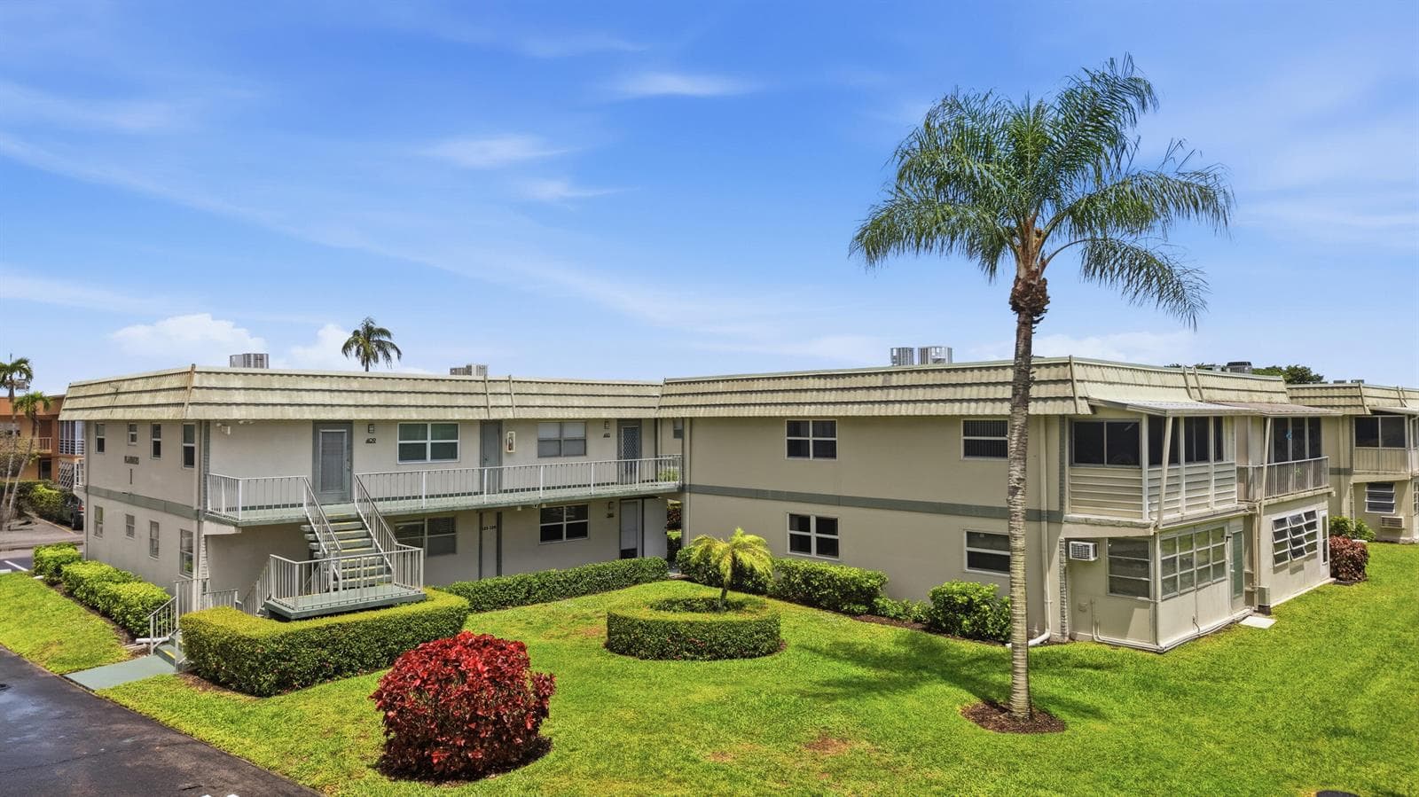 387 Flanders I, Delray Beach, FL 33484 photo 2