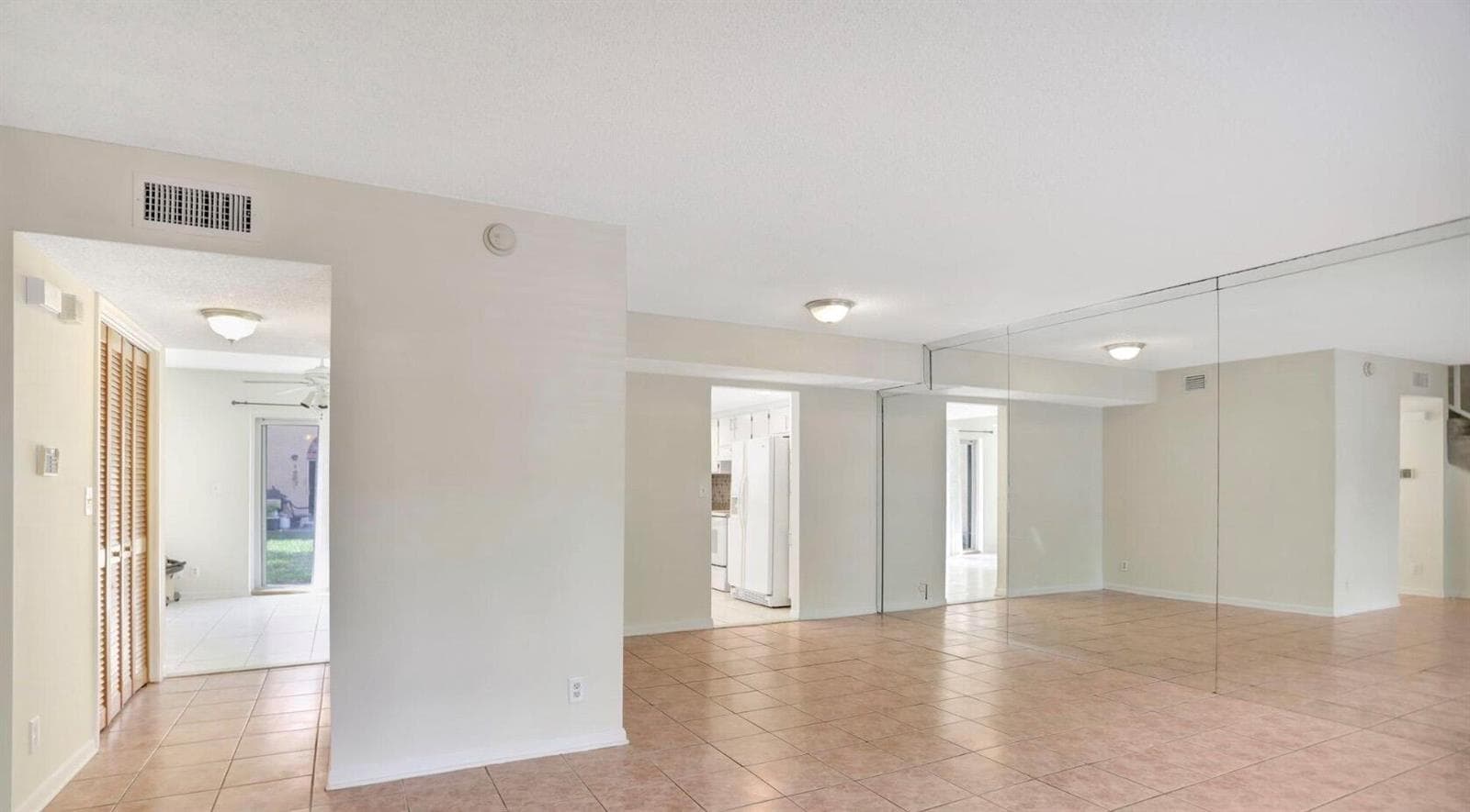 3056 Riverside Drive # c6, Coral Springs, FL 33065 photo 3