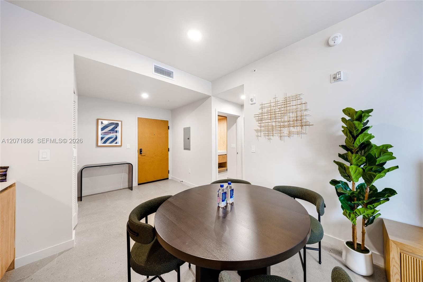 11 NE 6th St # 2804, Miami, FL 33132 photo 3