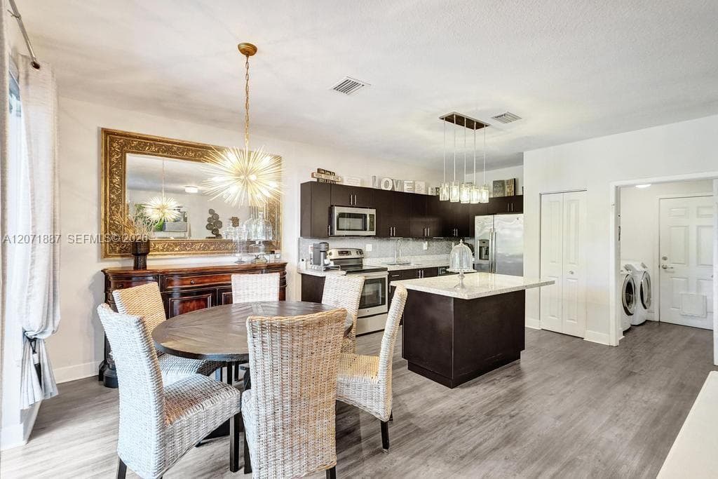 22405 SW 102nd Ave, Miami, FL 33190 photo 4