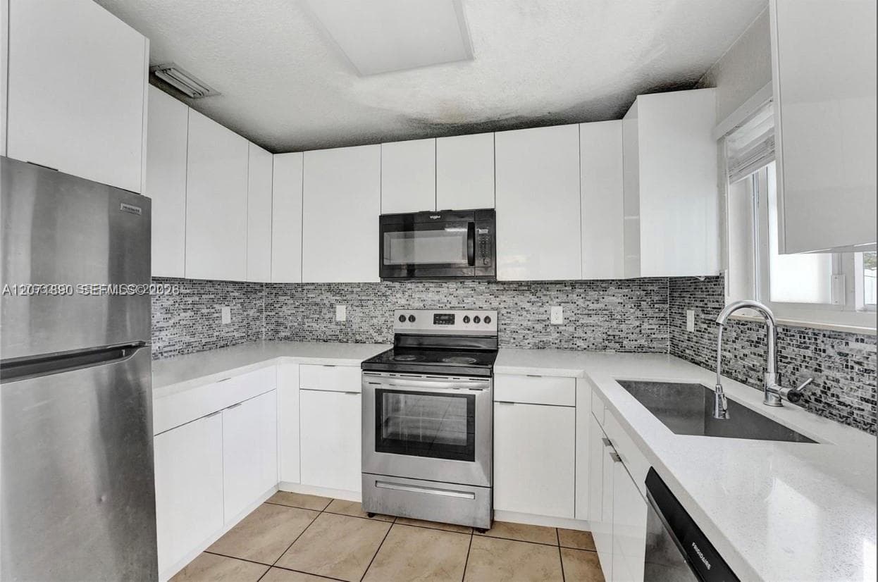 1154 NW 103 Street # 1, Miami, FL 33150