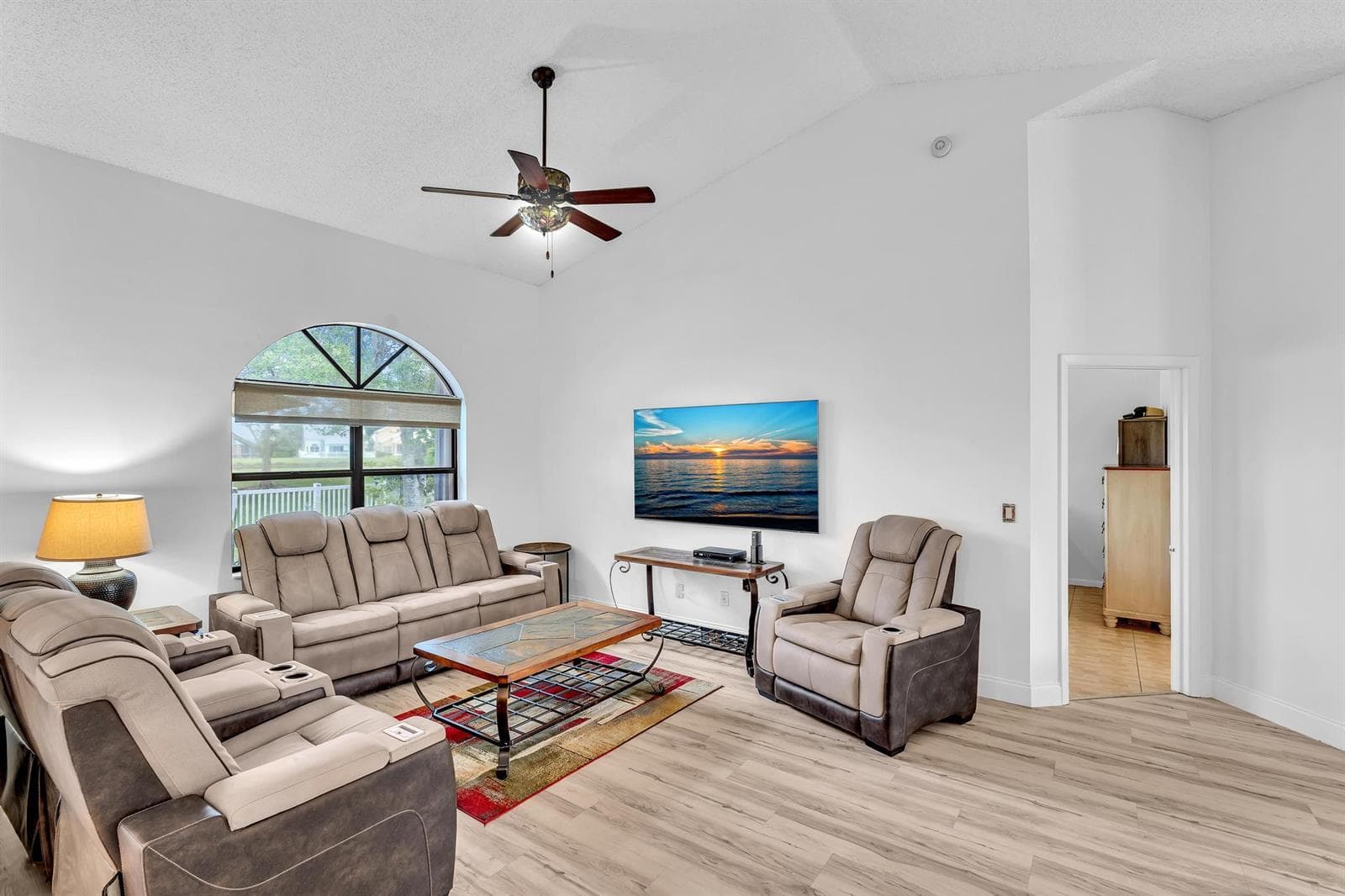 8099 CASSIA Drive, Boynton Beach, FL 33472 photo 5