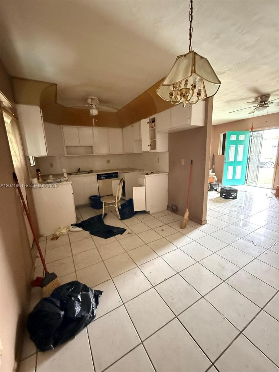 2911 NW 161st St, Miami Gardens, FL 33054 photo 3