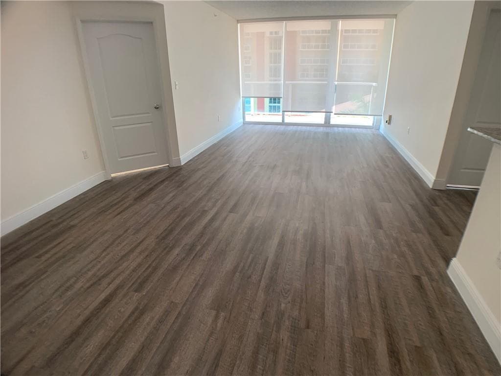 16900 N Bay Road # 2-2303, Sunny Isles Beach, FL 33160 photo 3