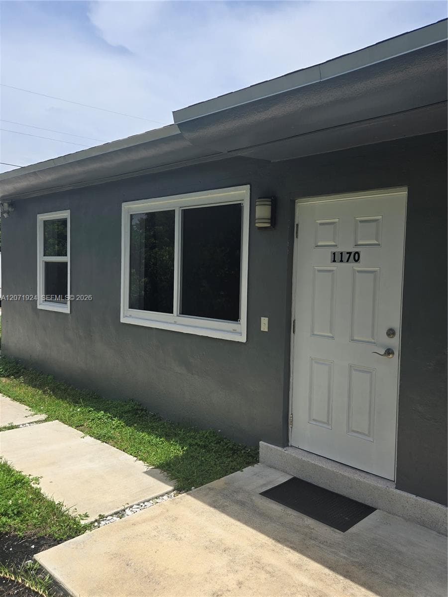 1170 NE 111th St # 1170, Miami, FL 33161