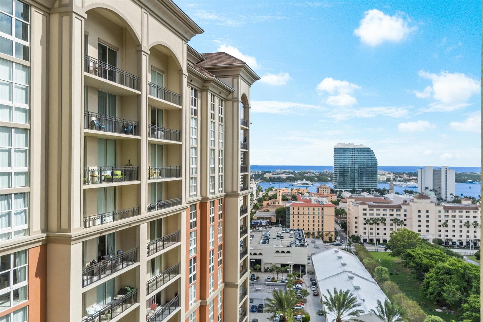 550 OKEECHOBEE Boulevard # 1118, West Palm Beach, FL 33401 photo 4