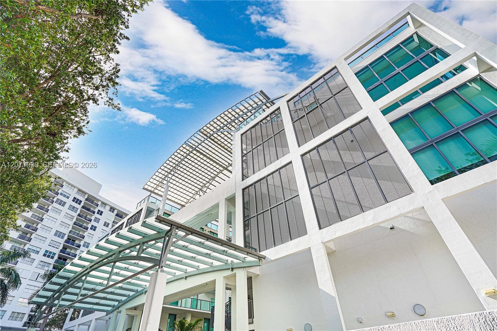 6000 Collins Ave # 336, Miami Beach, FL 33140 photo 2
