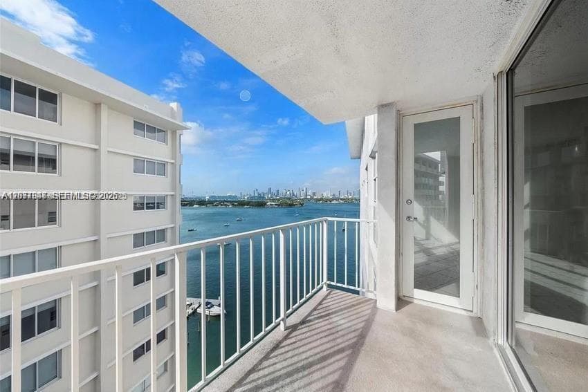 1228 West Ave # 1415, Miami Beach, FL 33139
