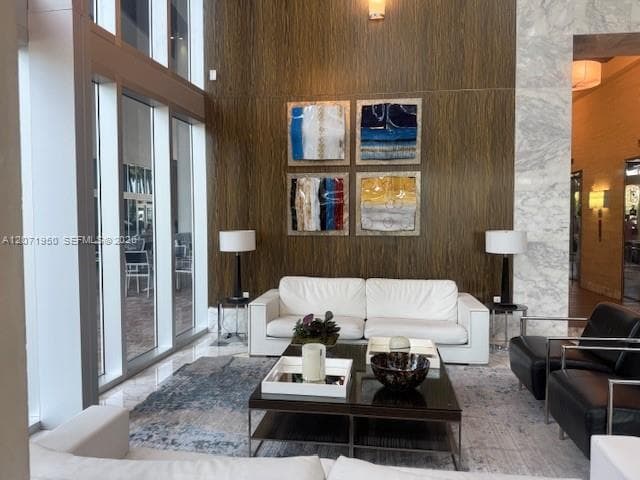 185 SW 7th St # 3803, Miami, FL 33130 photo 3