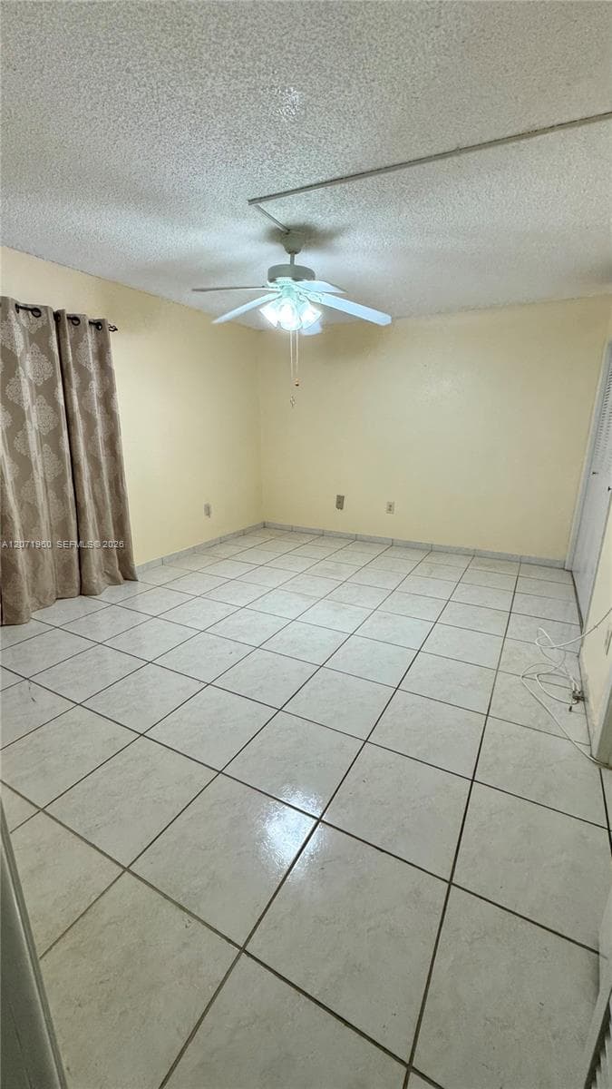 160 NE 203rd Ter # E20, Miami Gardens, FL 33179 photo 3