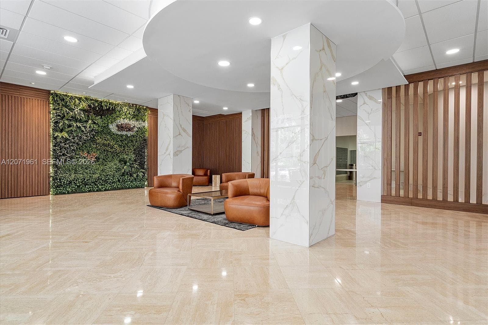 250 174th St # 2211, Sunny Isles Beach, FL 33160 photo 3