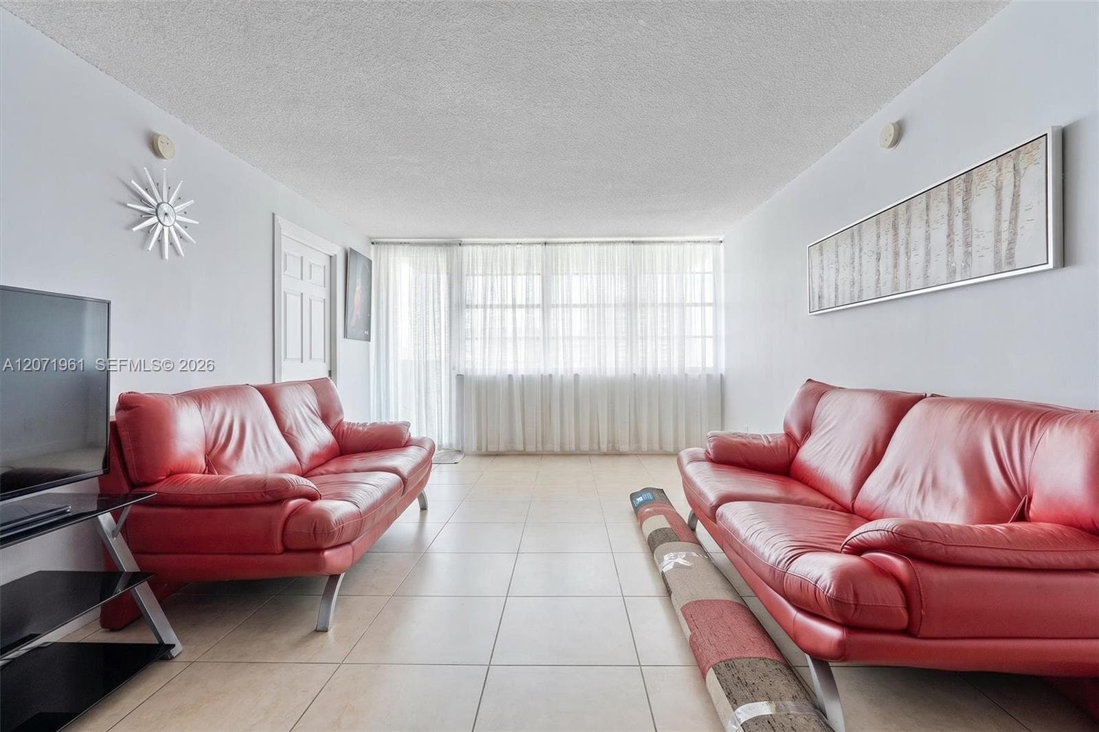 250 174th St # 2211, Sunny Isles Beach, FL 33160 photo 4