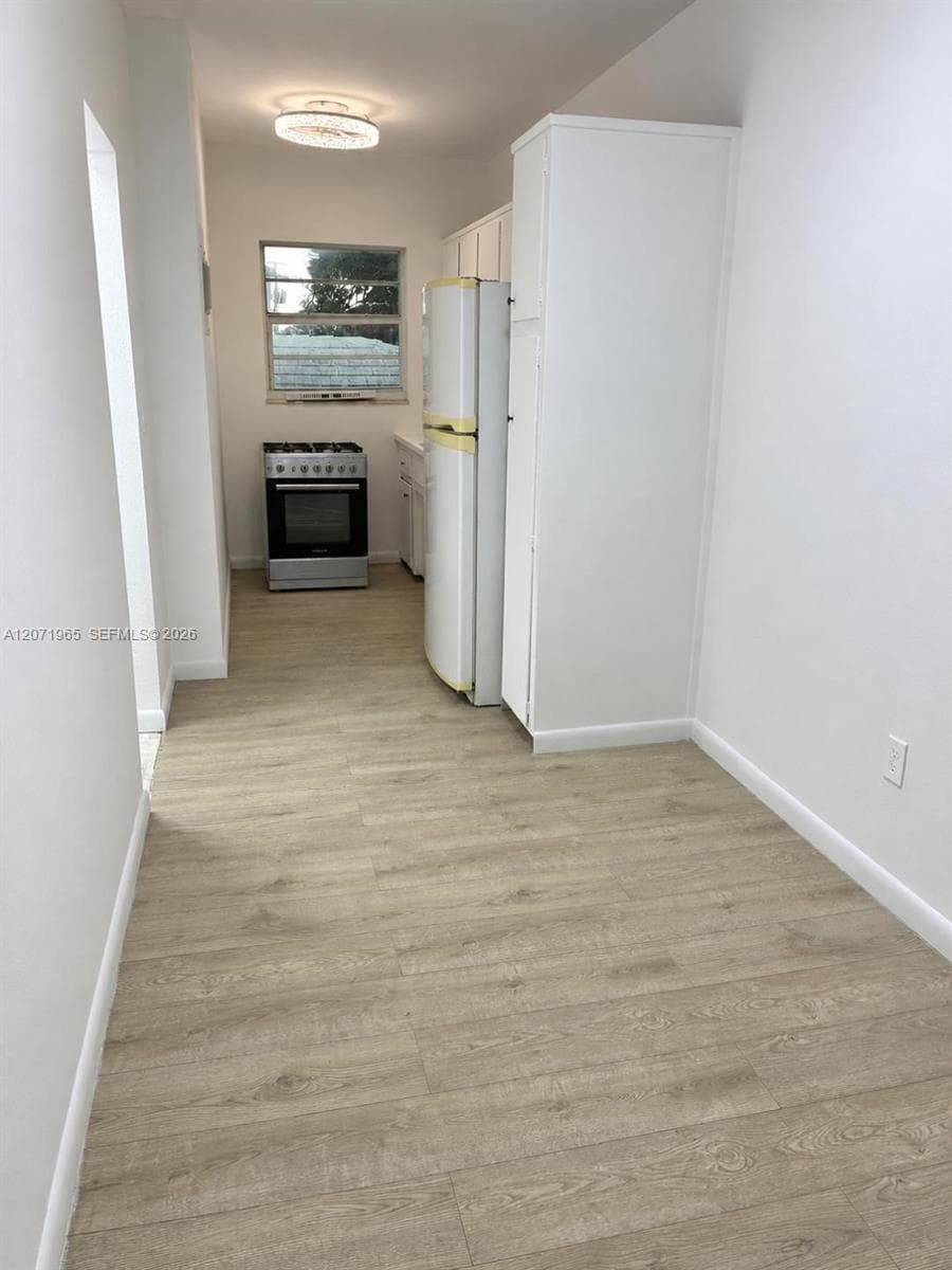 620 76th St # 10, Miami Beach, FL 33141 photo 5