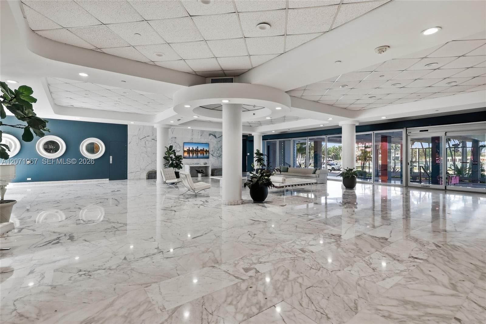 5055 Collins Ave # 11F, Miami Beach, FL 33140 photo 2
