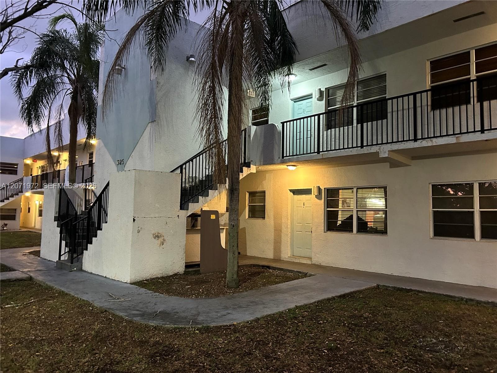 1925 Madison St # 14, Hollywood, FL 33020 photo 2