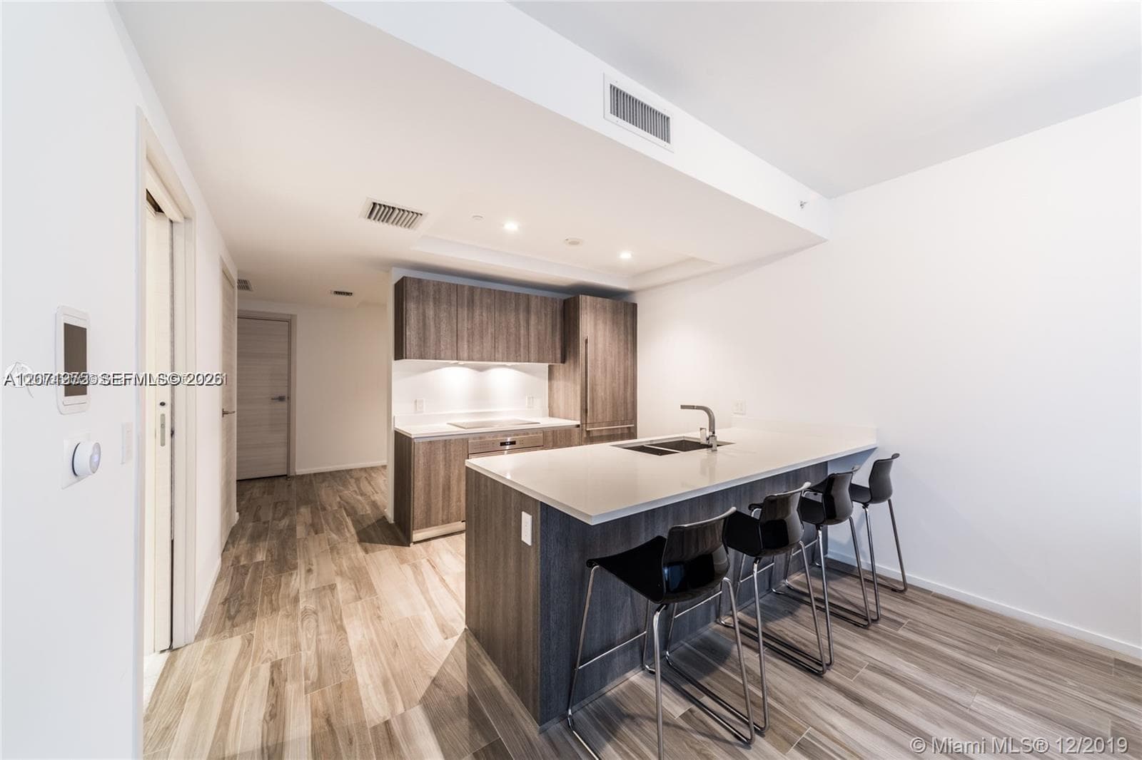 801 S Miami Ave # 2707, Miami, FL 33130
