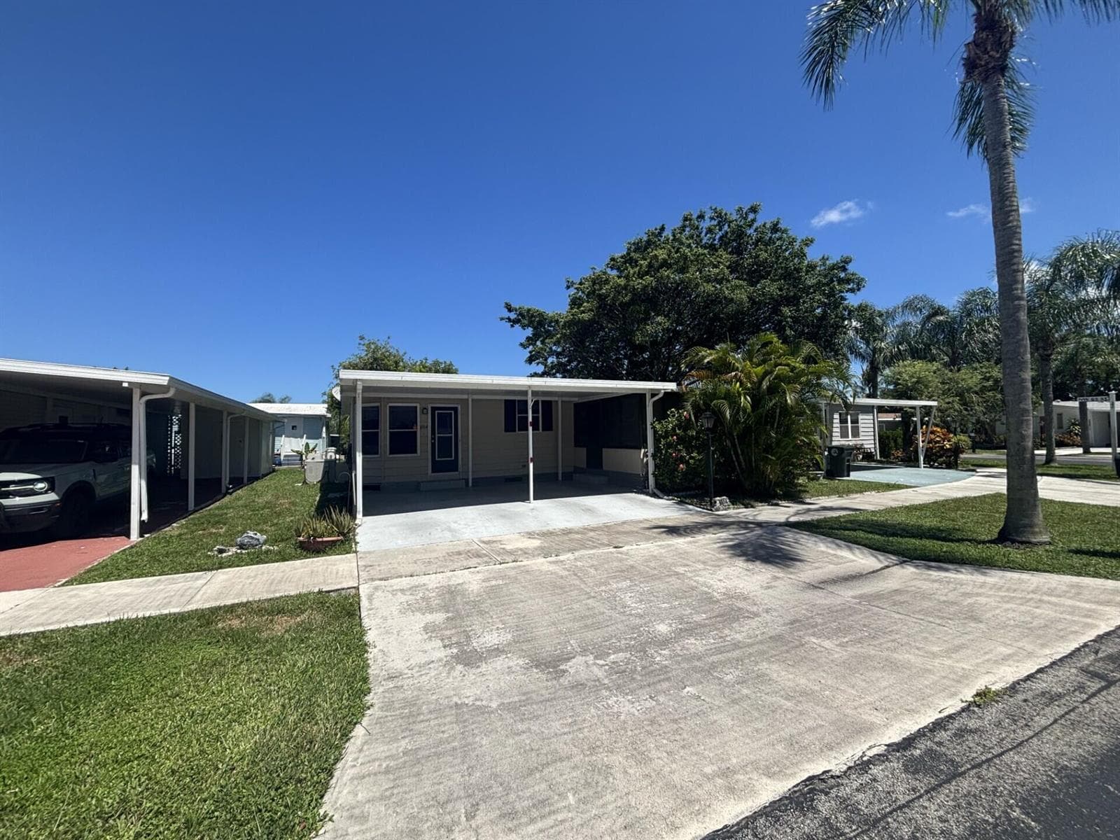 6514 NW 36th Avenue, Coconut Creek, FL 33066 photo 3
